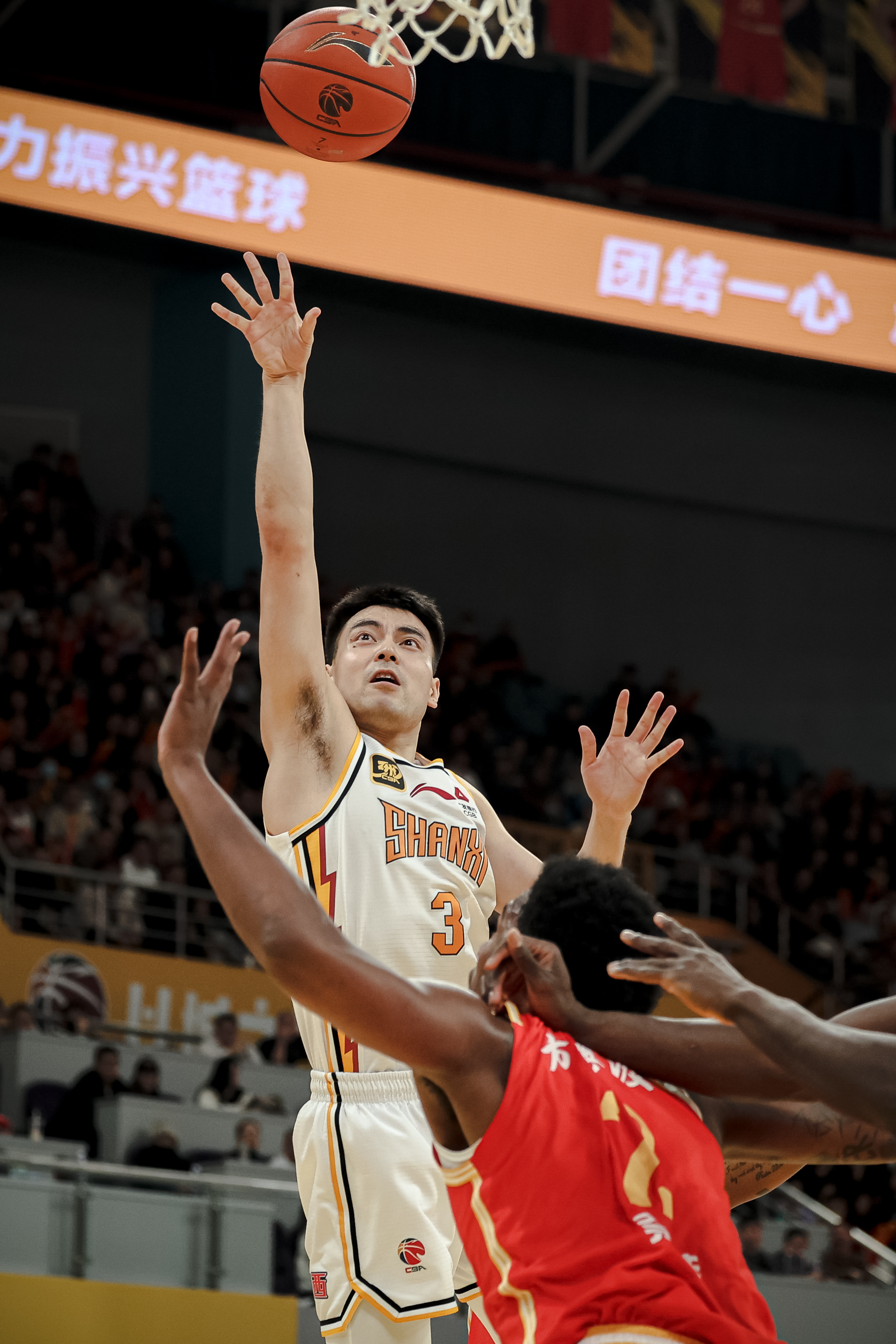 瞩目篮球联赛开赛在即，球员备战状态良好的简单介绍