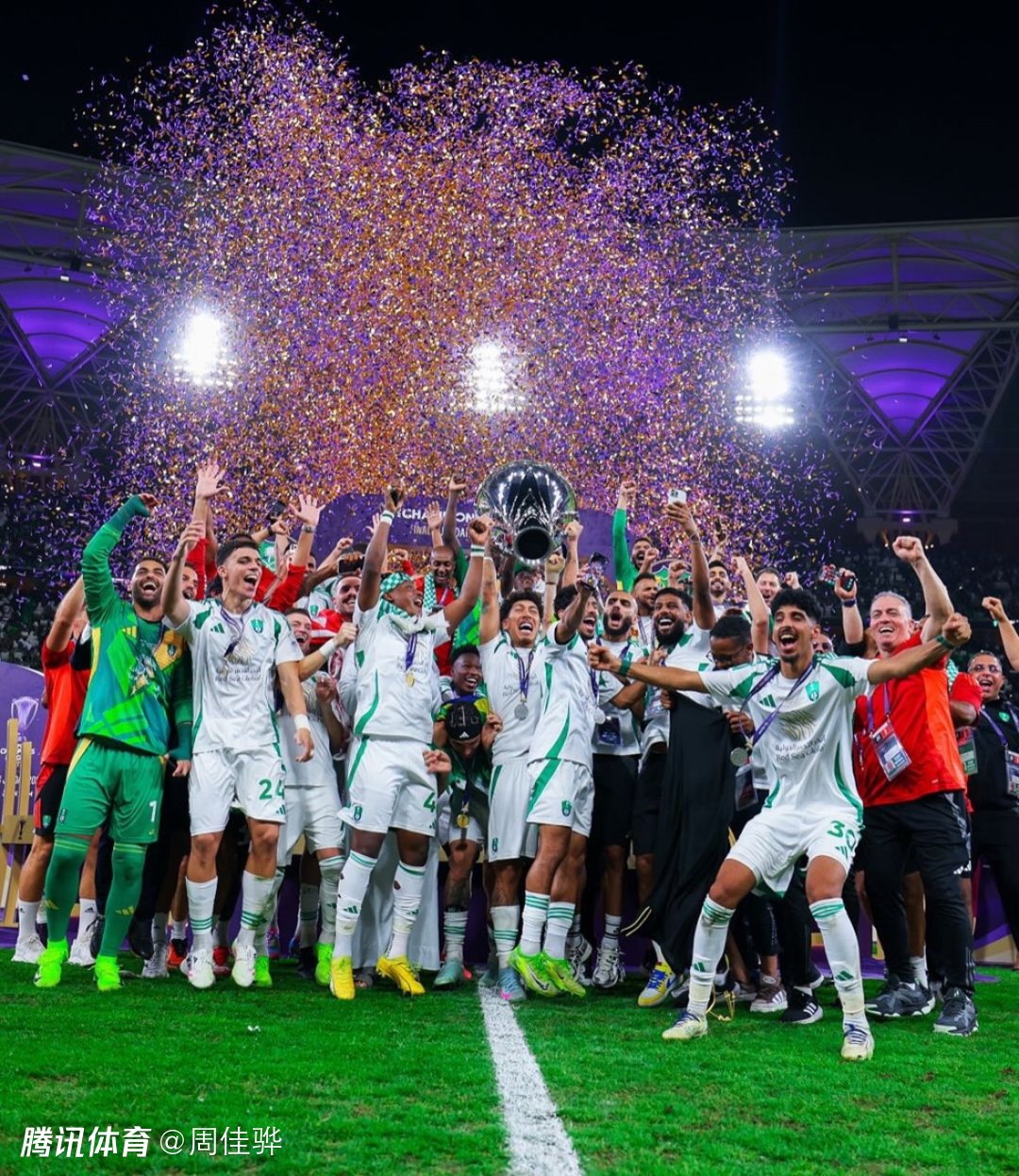 亚冠赛场上各路球队状态亢奋，备战更加充分